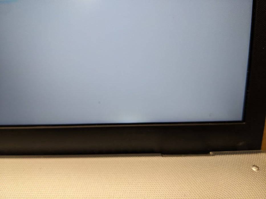 Asus Vivobook X712EA 17 Inch i7-1165G7 16GB RAM 256GB SSD READ