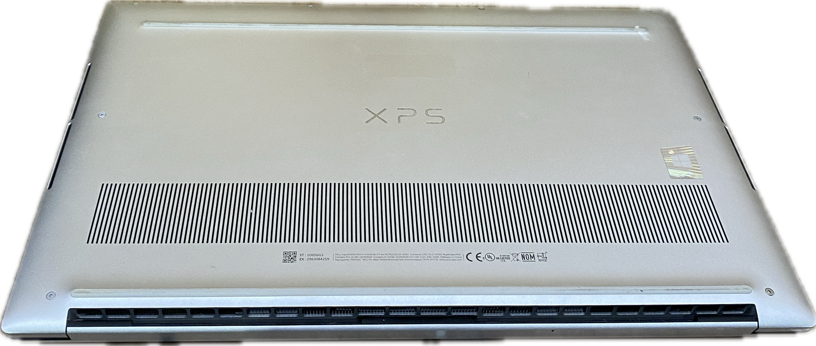 Dell XPS 15 9510 i7-11800H RTX 3050 Ti 4GB GPU 16GB RAM 256GB SSD READ!
