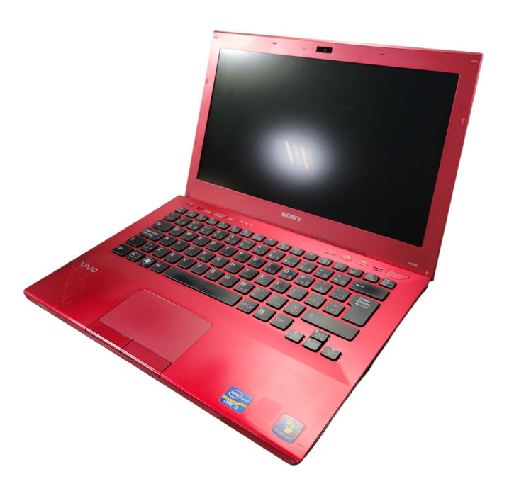 Sony VAIO VPCSB31FD - Core i5-2430M 2.40GHz 4GB RAM No HDD + Power Adapter
