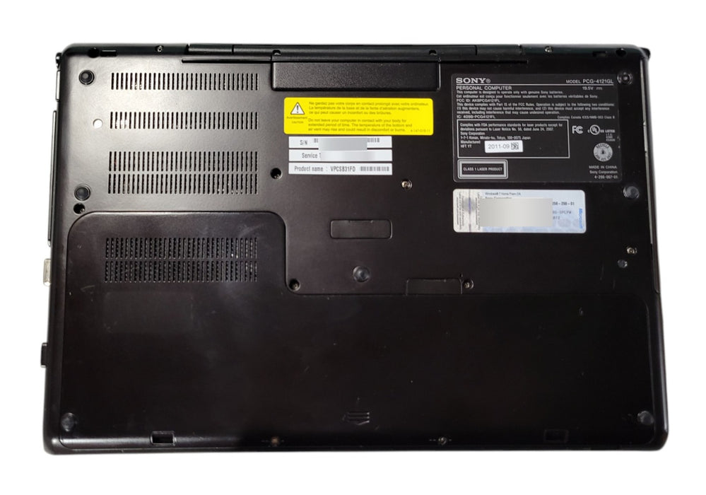 Sony VAIO VPCSB31FD - Core i5-2430M 2.40GHz 4GB RAM No HDD + Power Adapter