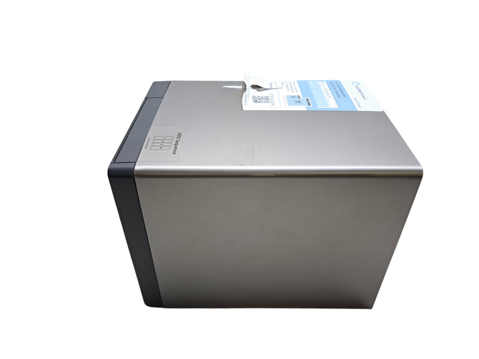 QNAP TS-453 Pro 4-Bay Network Attached Storage NAS w/ 2x Caddies (READ)