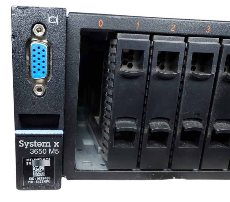 Lenovo System x3650 M5 - 2x Xeon E5-2640 v3, 32GB DDR4, M5210 - No HDD