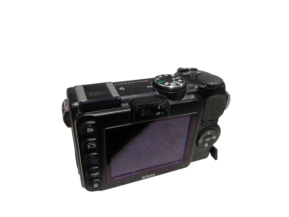 Nikon CoolPix P5100 12.1 MP