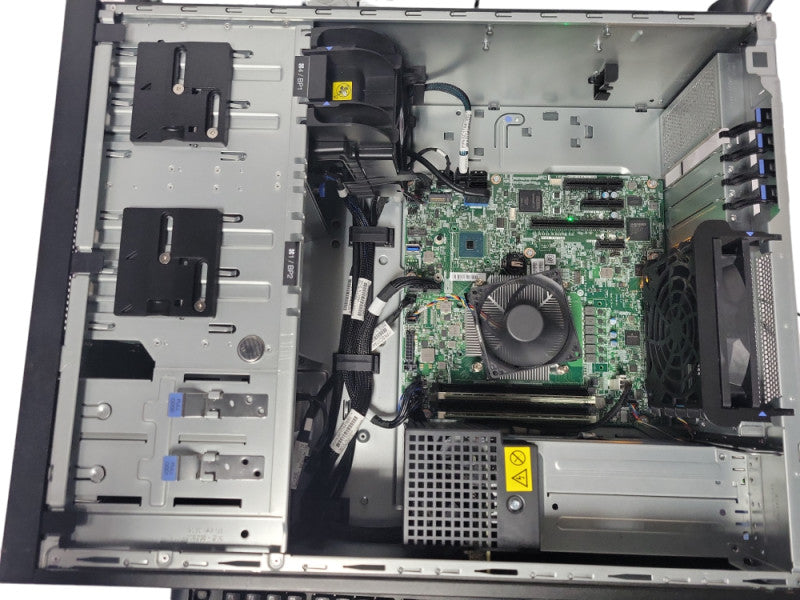 Lenovo ThinkSystem ST250 Xeon E-2136G 3.3GHz 6C, 16GB DDR4, 2x PSU, No RAID _