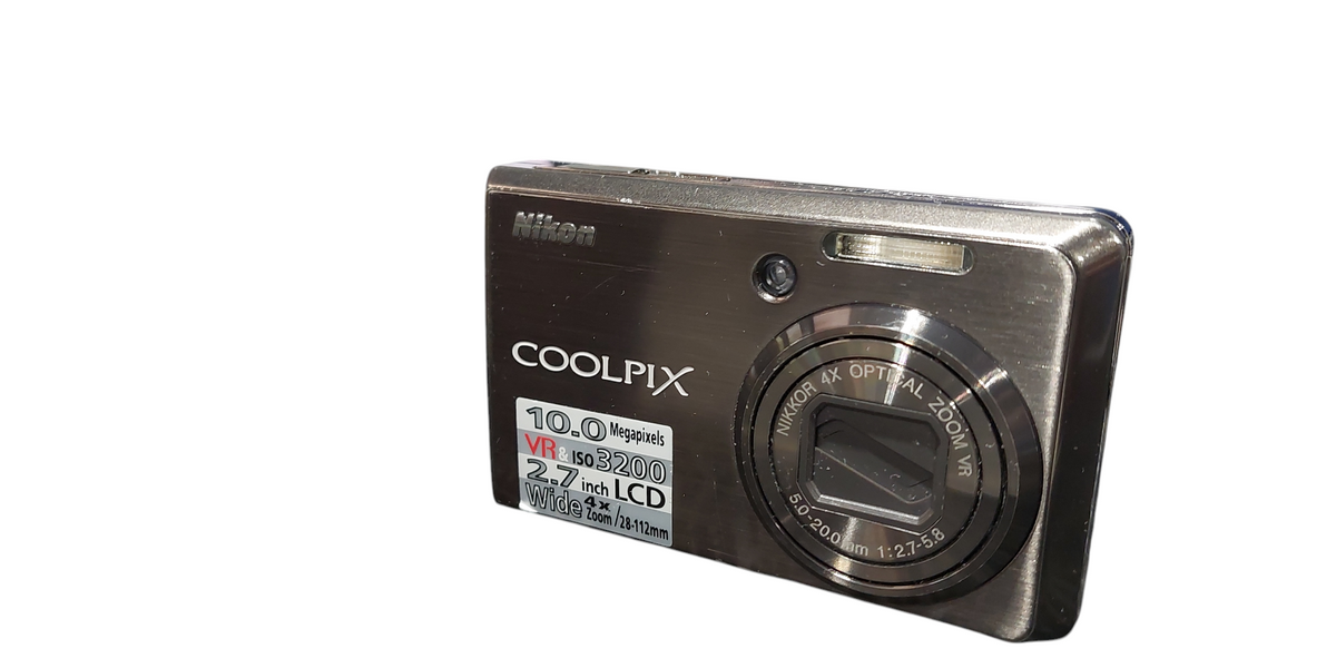 Nikon CoolPix S600 — retail.era