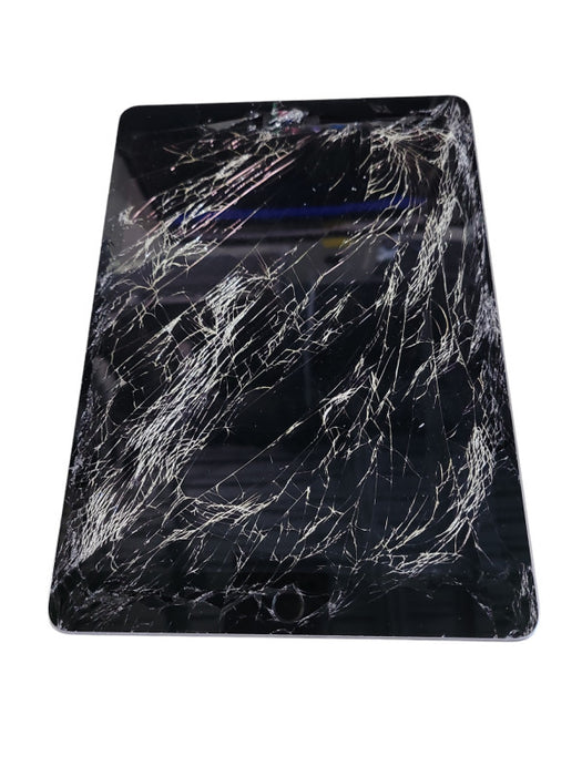 Apple iPad 6th Gen 32GB (A1893) - READ Î