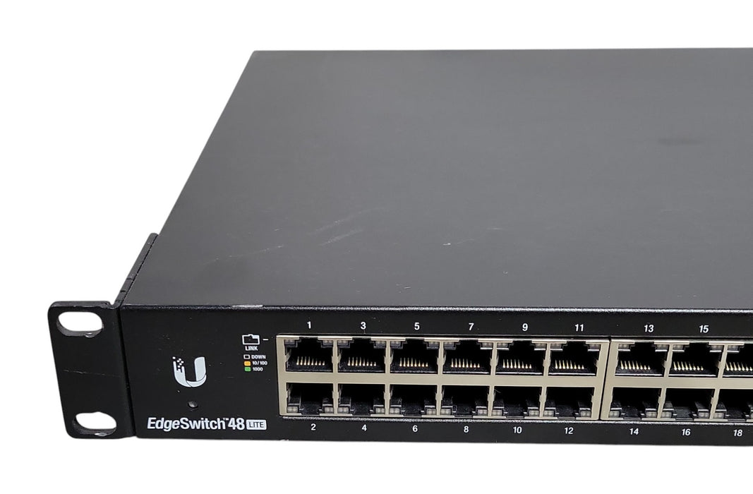 Ubiquiti EdgeSwitch 48 Lite ES-48-Lite 48-Port Gigabit Switch 2x SFP+ 2x (READ)