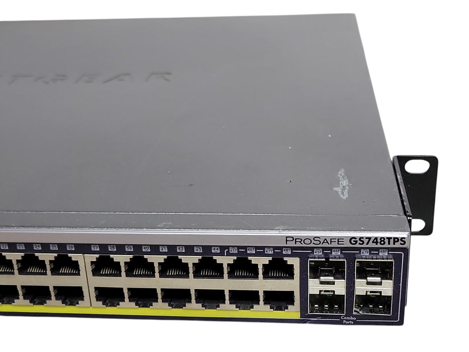 Netgear ProSafe GS748TPS - 48-Port Gigabit PoE Stackable Smart Switch 4x SFP
