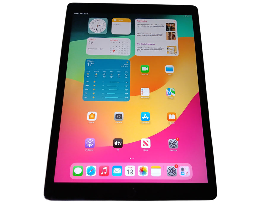 Apple iPad Pro 12.9-inch 2nd Gen - 256GB - Space Gray [A1671]