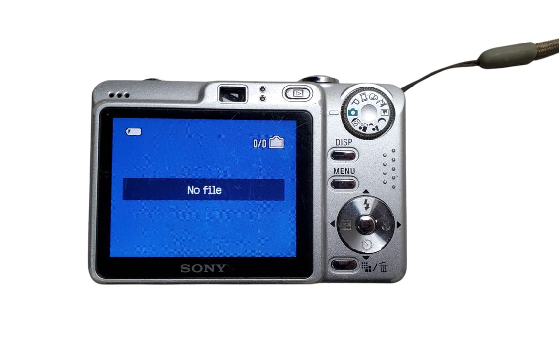 Sony Cyber-shot DSC-W55 7.2MP Digital Camera - No Battery (READ)
