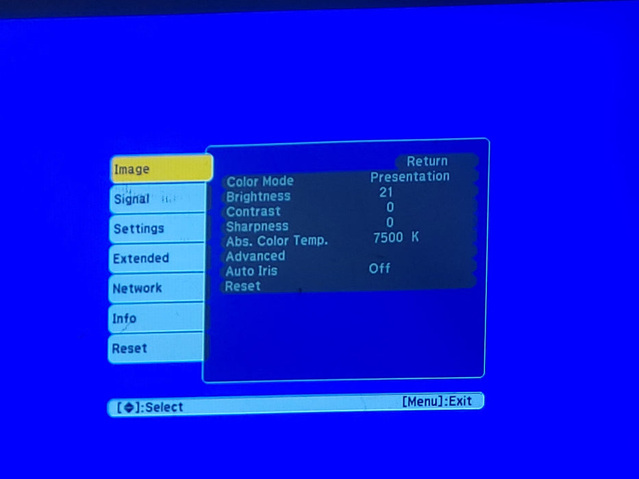 Epson PowerLite Pro Z8255NL 3LCD Projector Model H458A No remote