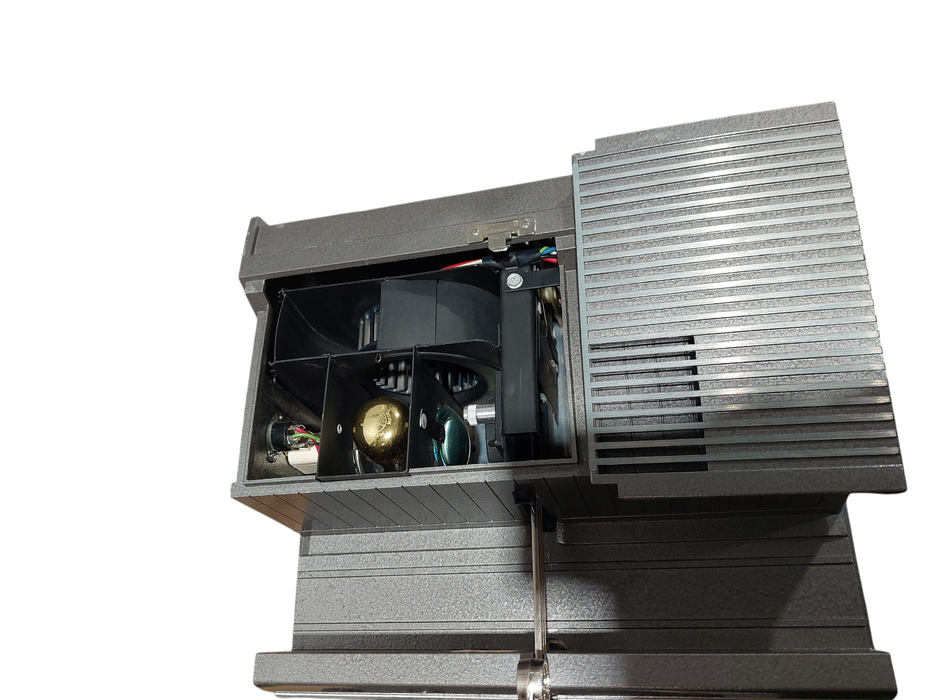 Crestline Deluxe 500 Slide Projector