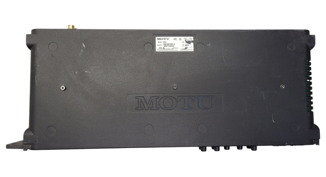 MOTU 828x - Thunderbolt & USB 2.0 Audio Interface (READ)