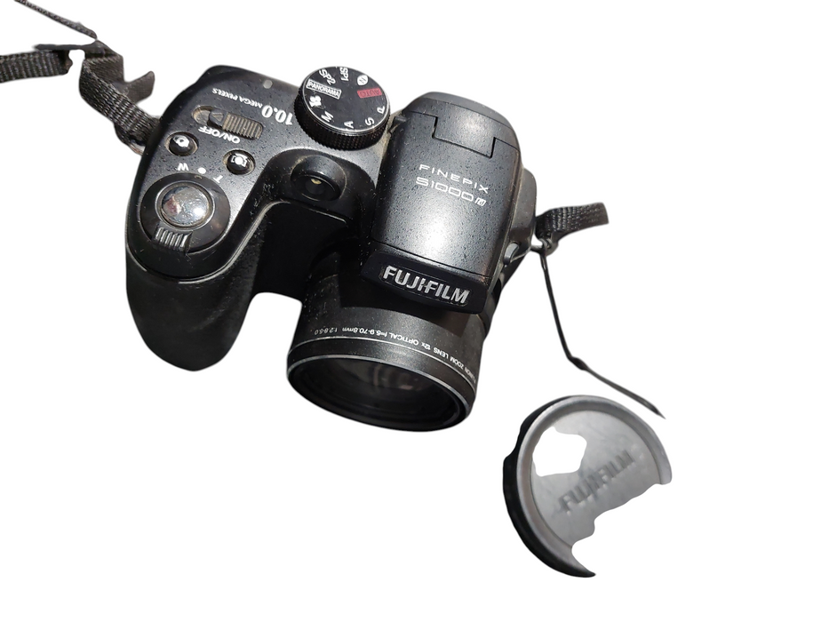 FujiFilm Digital Camera Fine Pix S1000fd 10.0MP