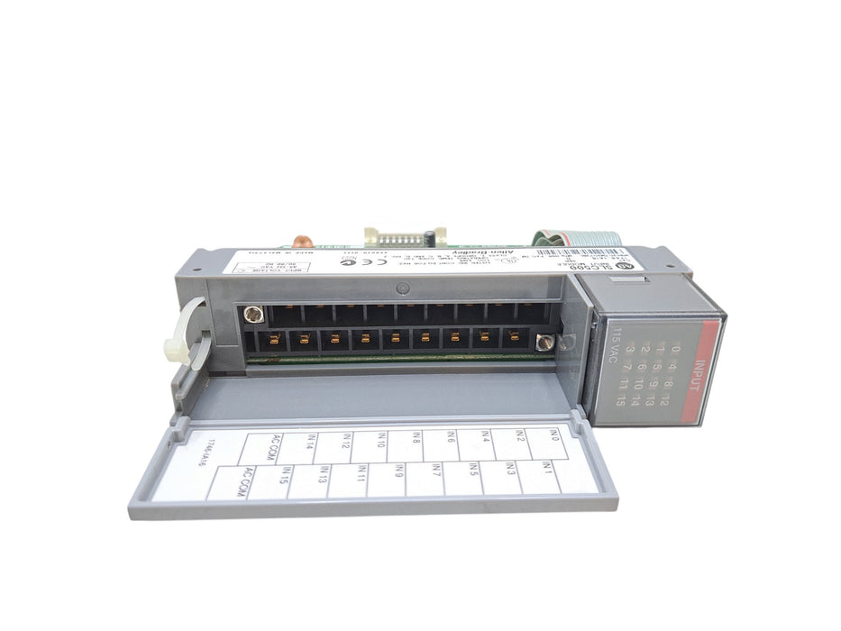 Allen-Bradley SLC 500 1746-IA16 Ser D - 16-Point 120V AC Input Module