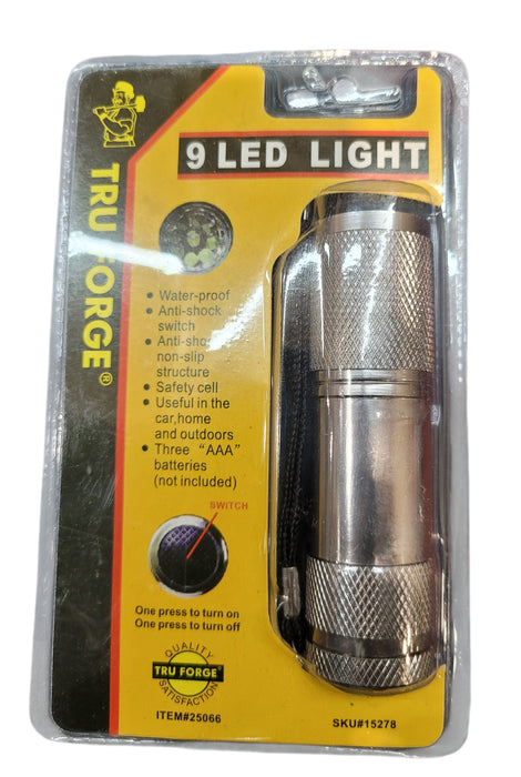 Tru Forge 25066 9 LED Light Flashlight