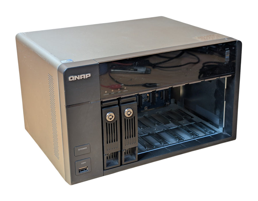QNAP TS-869 Pro - 8-Bay Desktop NAS Storage Enclosure (READ)