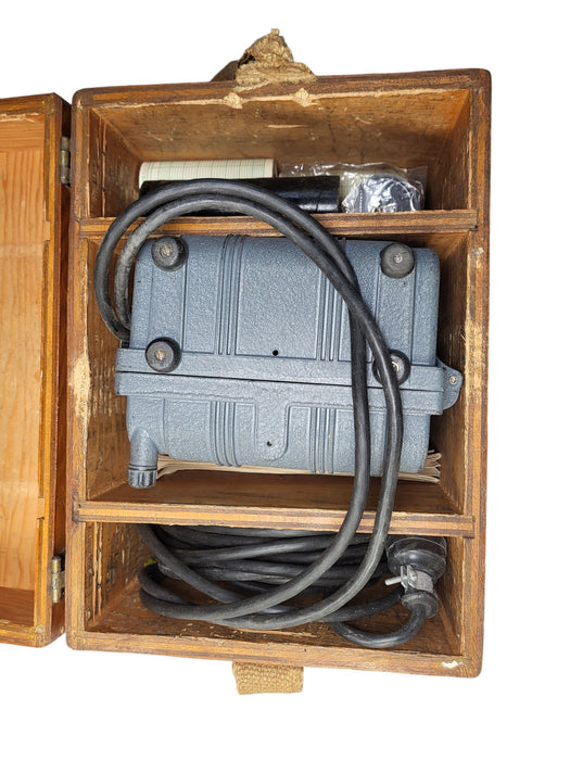 General Electric CF-1 - Portable Recording AC Ammeter with Wooden Case (READ)