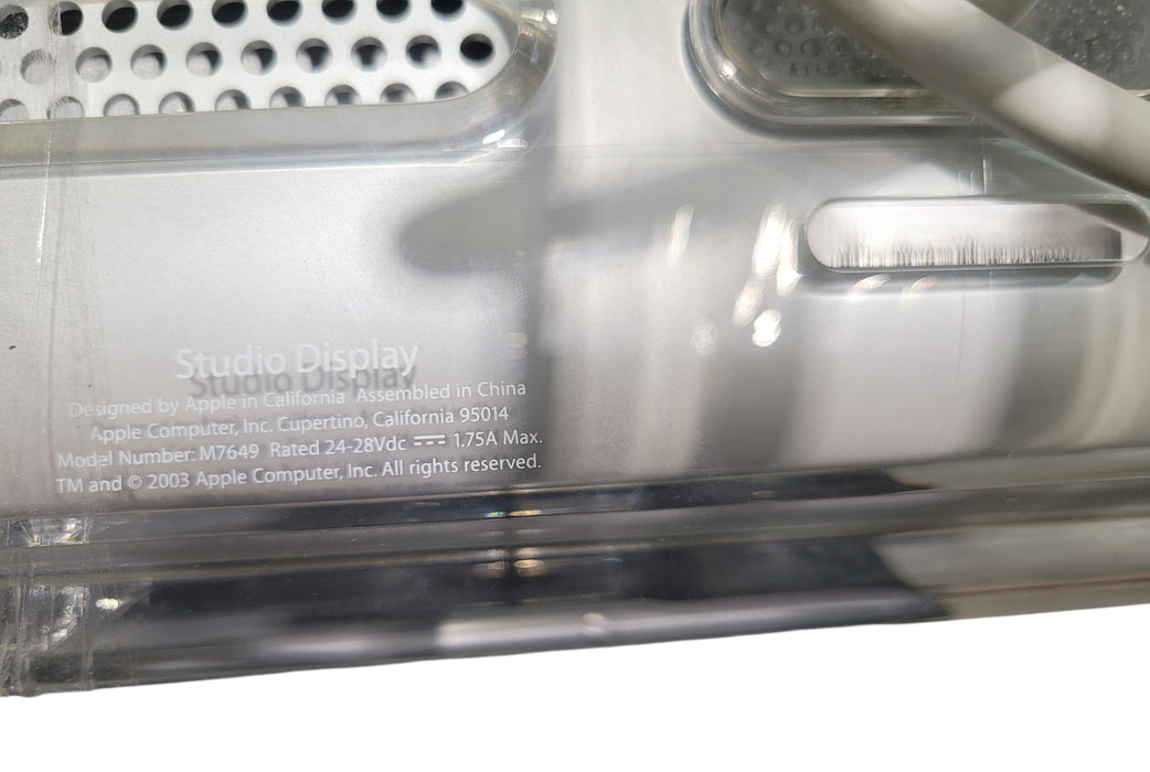 Apple Studio Display M7649 - 17" LCD Monitor ADC Connection (READ)