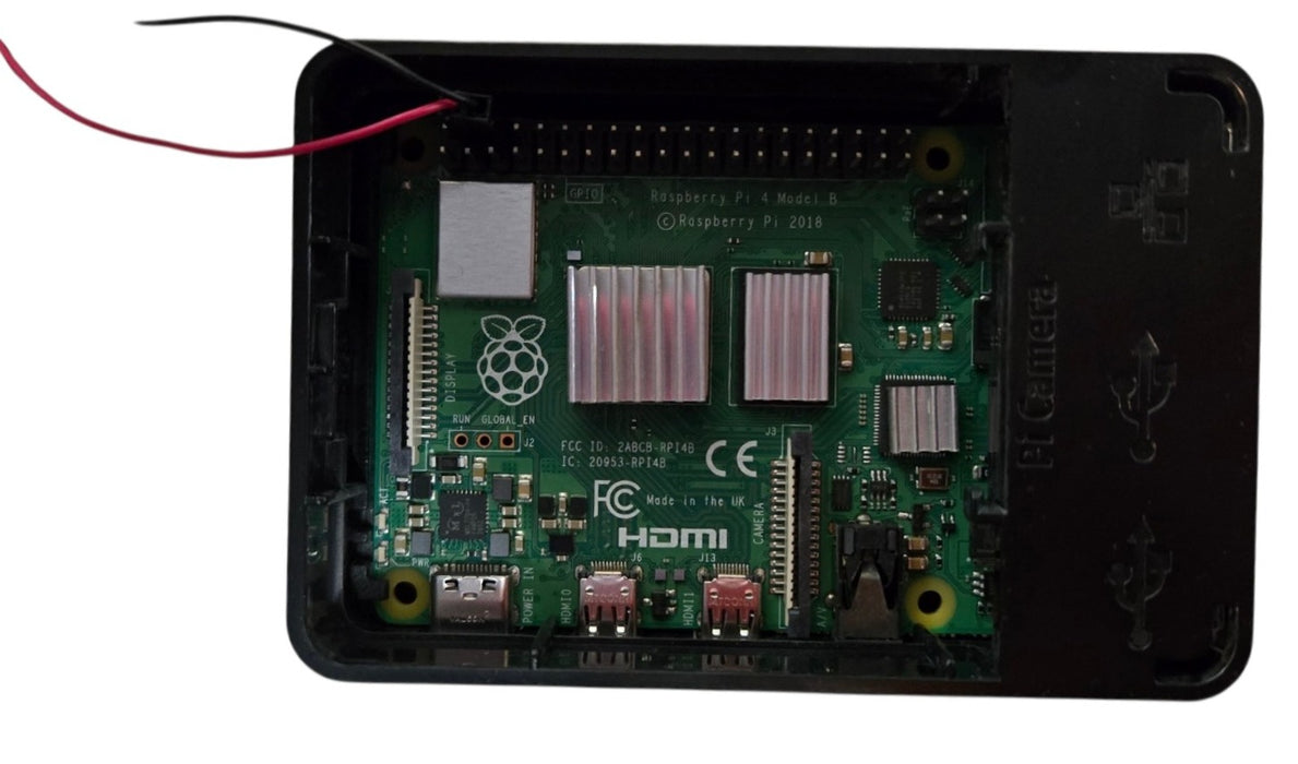 Raspberry Pi 4 Model B in CanaKit Enclosure with Fan and Heatsinks |No SD