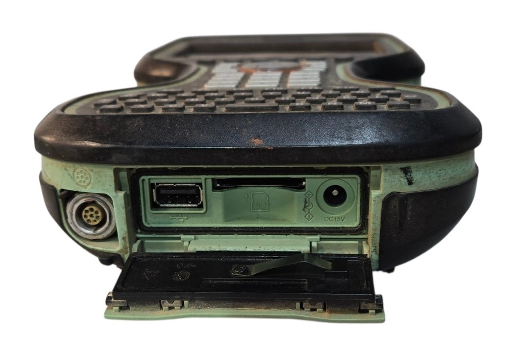 Leica CS20 Field Controller 5" WVGA Handheld - Cracked Screen (READ)