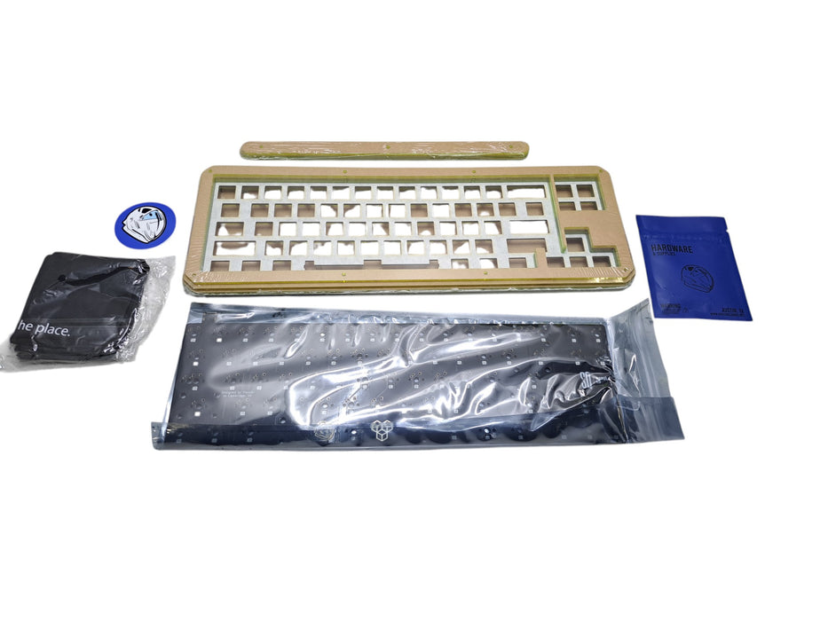 Space Holdings Night Runner Nebula 68 Custom USB-C Mechanical Keyboard Kit w/ Case