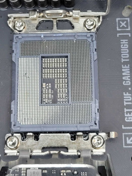 ASUS TUF GAMINGZ790-PLUS WIFI (READ) %