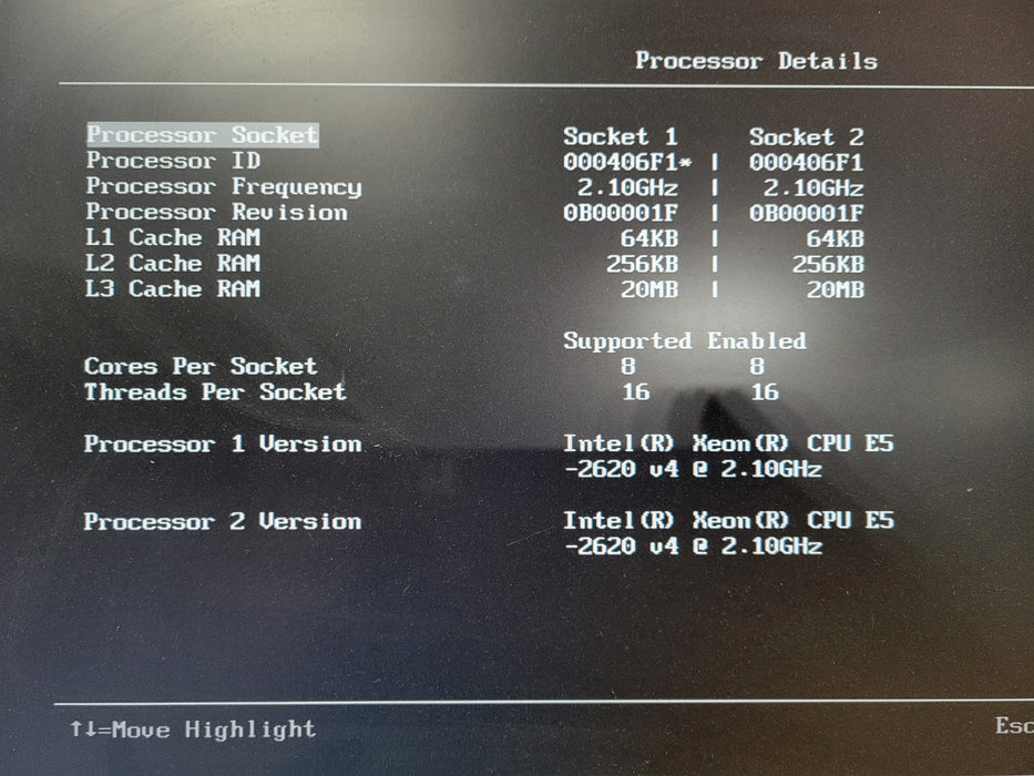 Lenovo System x3550 M5 - 2x Xeon E5-2620 v4 64GB ServeRAID M1215 2x 900W