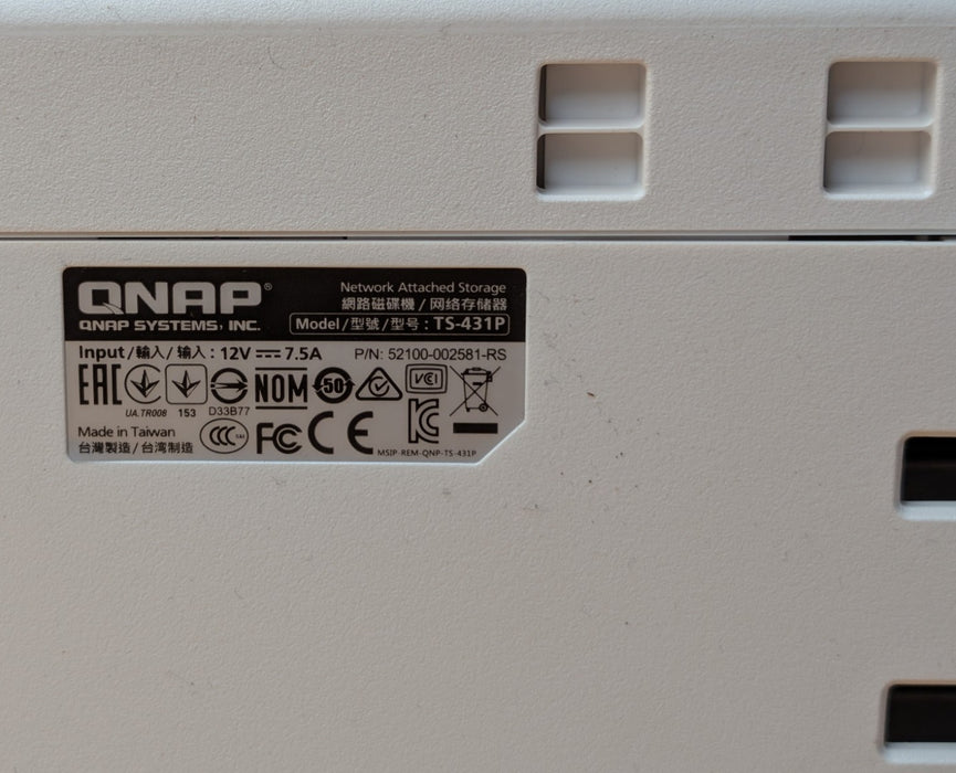 QNAP TS-431P 4-Bay NAS 2x 2TB WD Red HDD