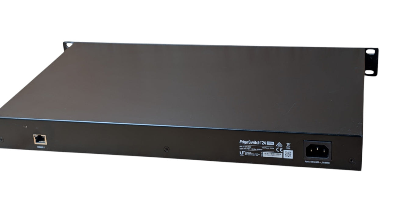 Ubiquiti EdgeSwitch 24 250W ES-24-250W 24-Port Switch (READ)