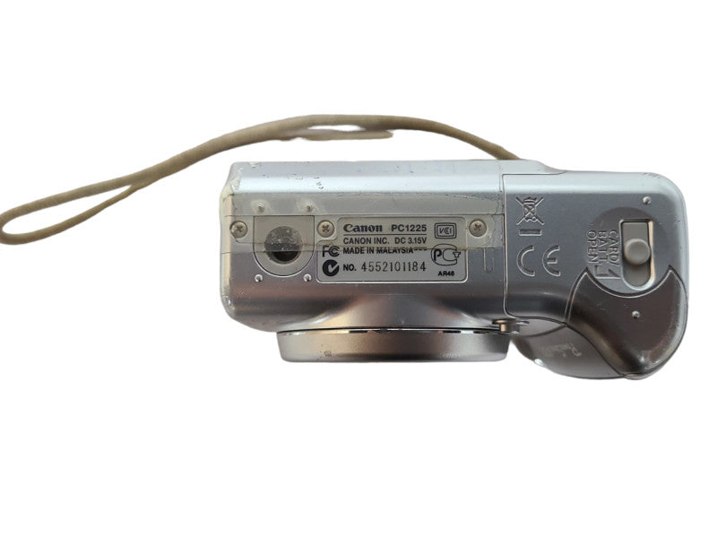 Canon PowerShot A570 IS Digital Camera 7.1 Megapixel 4x Optical Zoom