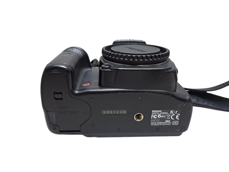 Pentax K-r | 12.4 MP Digital SLR Camera Body Black (READ)