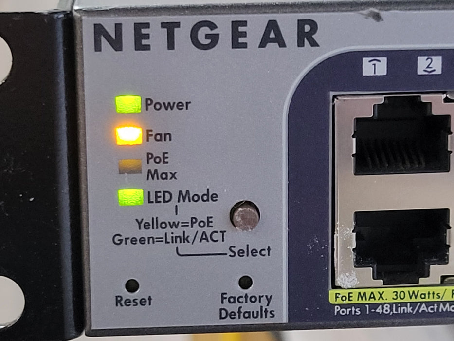 Netgear ProSafe FS752TP 48+4 FE Smart Switch w/ PoE