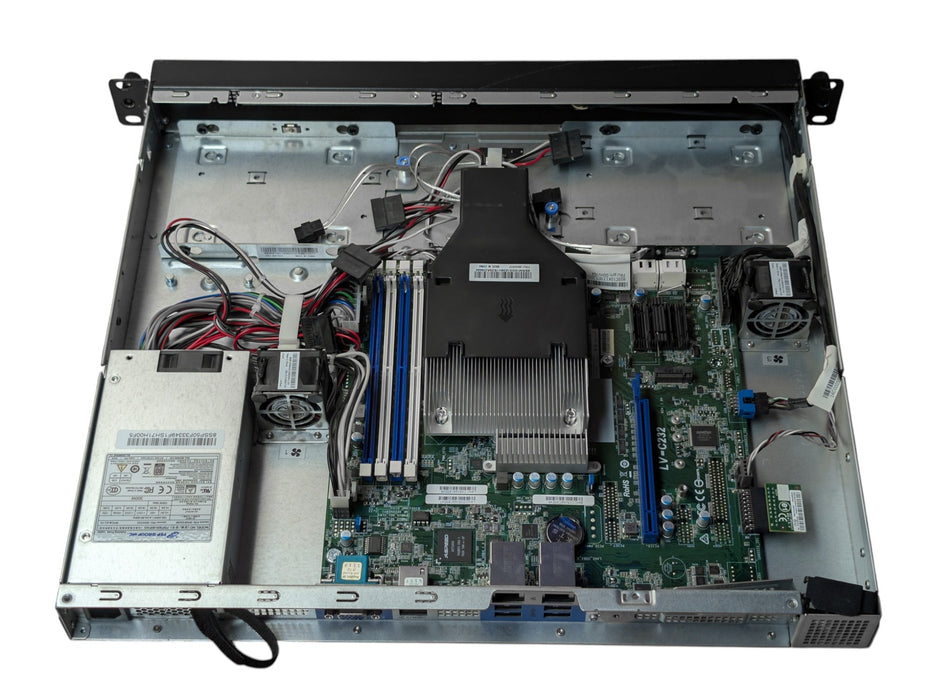 Lenovo ThinkServer RS160 - Xeon E3-1230 v5 32GB DDR4 No Drives 1U Server (READ)