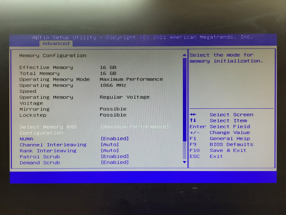 Cisco UCS C220 M4 1U Server | 1x Xeon E5-2620 v3 @2.40GHz, 16GB DDR4, 12G RAID