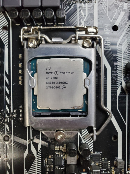 ASUS PRIME Z270-A Motherboard - Core i7-7700, 8GB DDR4, I/O Shield