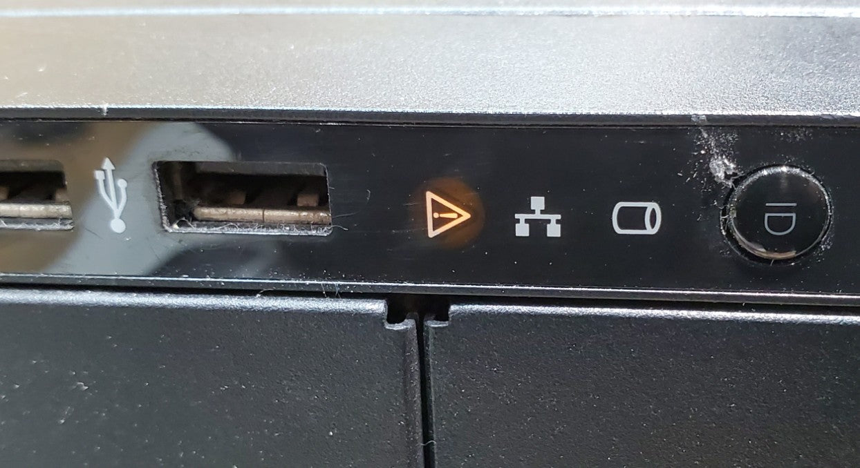 Lenovo ThinkServer TD350 Server No CPU No RAM 2x 750W PSU (READ)