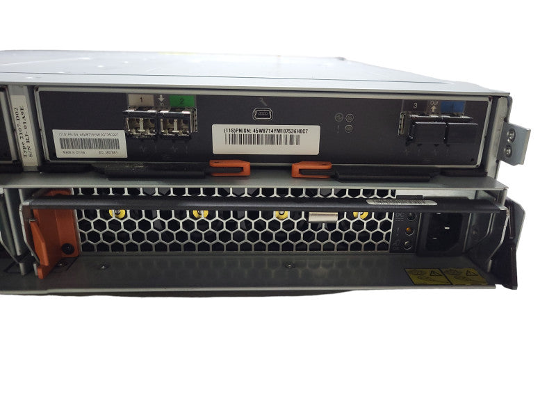 IBM System Storage 2107 D02 24x 2.5\\" SAS Bay Dual Controller Dual PSU $