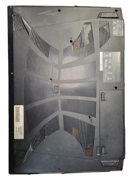 Gigabyte AORUS 5 KB - Core i7-10750H 16GB DDR4 RTX 2060 256GB SSD