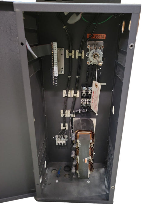 LENZE AC TECH 400/480V 10HP, MH4100BNF134 -Variable Frequency Drive w fuse bx %