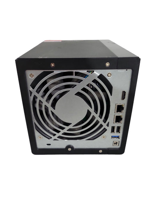QNAP TS-451+, 4 Bays NAS Enclosure 4GB Ram 4x 1TB HDD !
