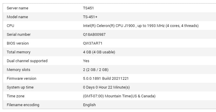 QNAP TS-451+, 4 Bays NAS Enclosure 4GB Ram 4x 1TB HDD !