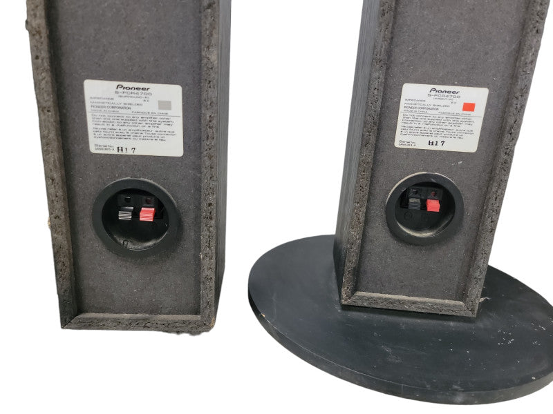Pioneer S-FCR4700 Speaker System includes 4 x Tower and 1x Center Speaker