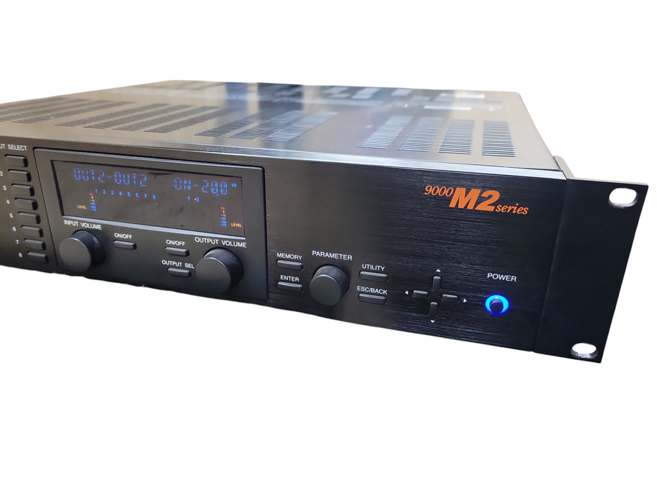 TOA 9000M2 Series Amplifier A-9120DHM2 READ !