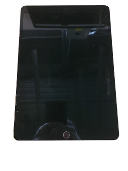 Apple iPad Air 3rd Gen 64GB (A2152) - READ Î