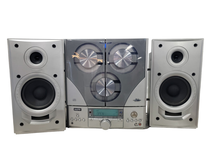 Sanyo Compact Disk Digital Audio DC-C200 3-CD Changer | Digital Am/Fm Tuner