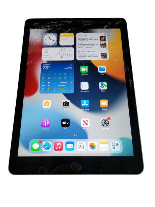 Apple iPad 5th Gen 32GB (A1822) - READ Î
