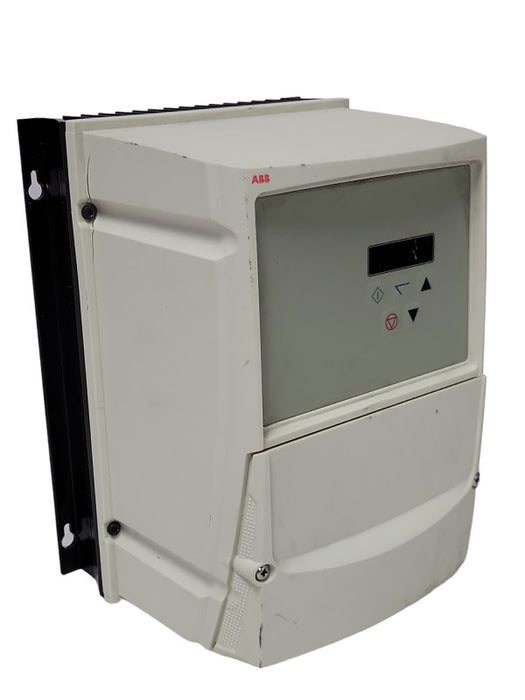 ABB ACS255-01U-10A5-2+B06B 3HP 2.2KW, READ _