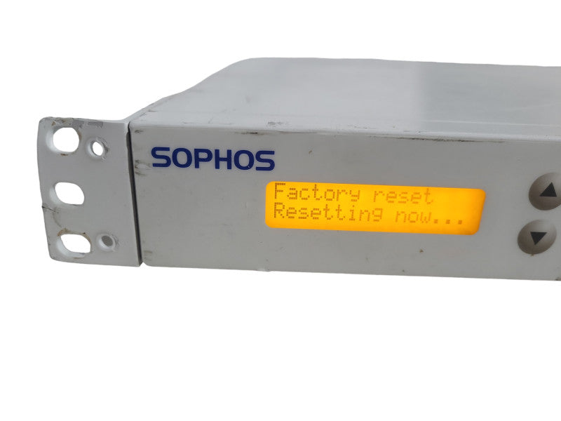 Sophos UTM 220 8-Port Firewall Gateway Network Switch, READ !