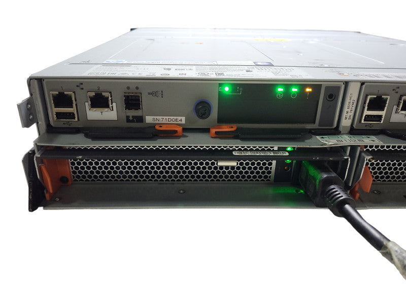 Lenovo SAN Storage Storwize V3700v2 w/ 2x 01AC370 $